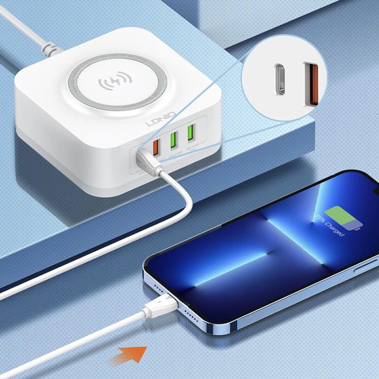 LDNIO AW004 32W Charging Station with 15W Wireless Charger. 