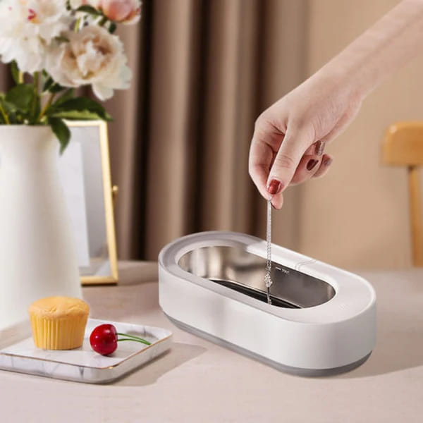 Portable EraClean Ultrasonic Cleaner Pro with USB charging for everyday use