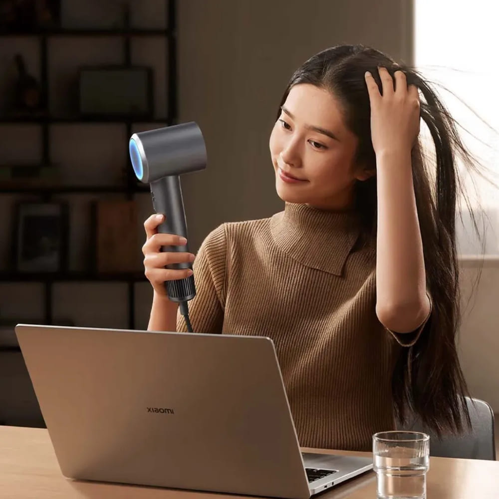 Xiaomi Mijia H501 hair dryer with 200 million negative ions for smooth hair